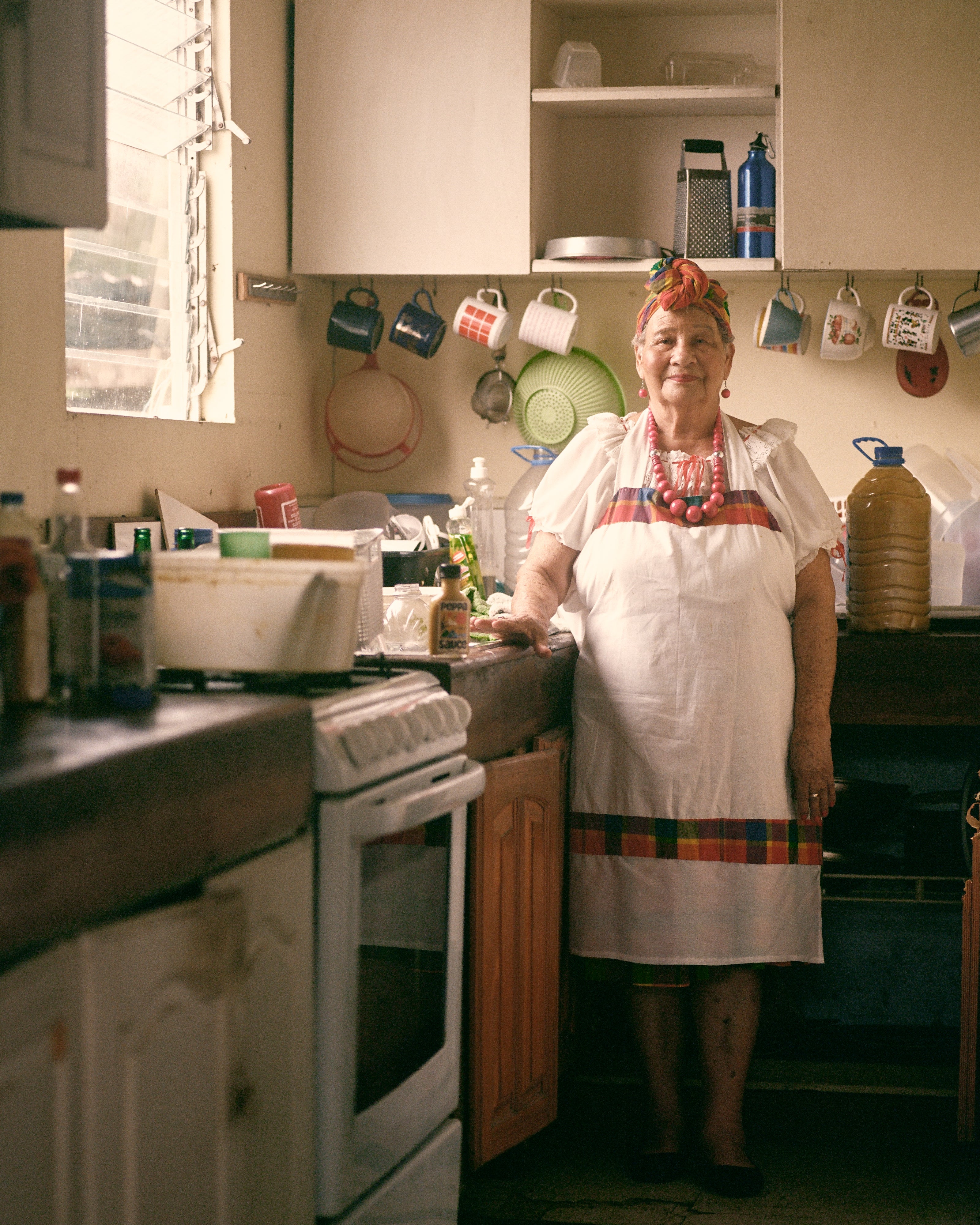 Aunty Elo making Peppa Sauce